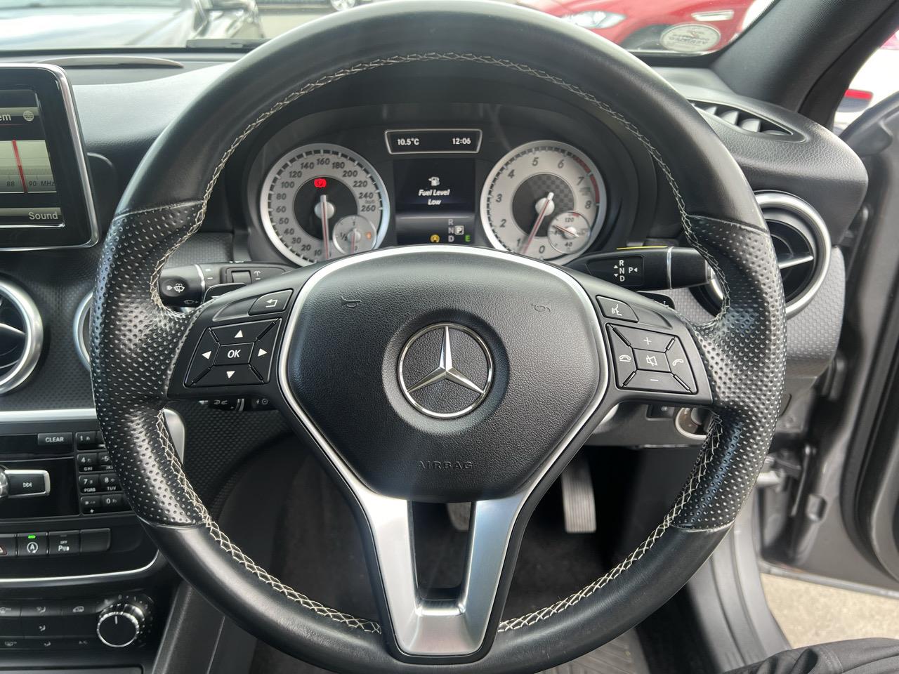2015 Mercedes-Benz A 180