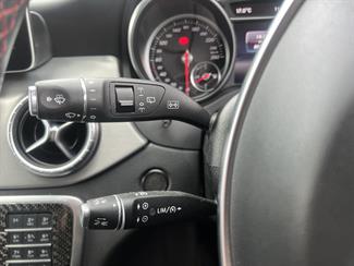 2017 Mercedes-Benz CLA180 Shooting Brake - Thumbnail