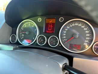 2007 Volkswagen Touareg - Thumbnail