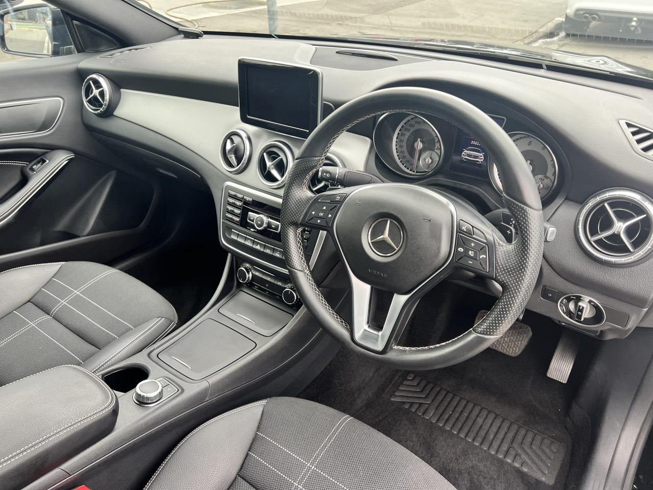 2014 Mercedes-Benz CLA 180