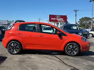 2015 Fiat Punto - Thumbnail