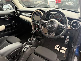 2014 Mini Cooper - Thumbnail