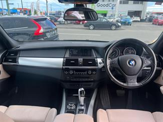 2010 BMW X5 - Thumbnail