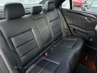 2010 Mercedes-Benz E 500 - Thumbnail