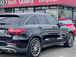 2016 Mercedes-Benz GLC 250 - Thumbnail