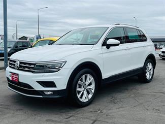 2019 Volkswagen Tiguan - Thumbnail