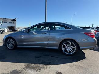 2010 Mercedes-Benz E 500 - Thumbnail