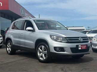 2013 Volkswagen Tiguan - Thumbnail