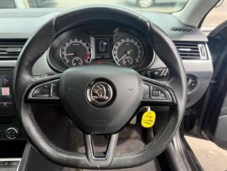 2017 Skoda Octavia - Thumbnail