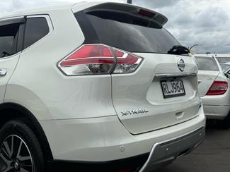 2015 Nissan X-Trail - Thumbnail