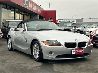 2004 BMW Z4 - Thumbnail