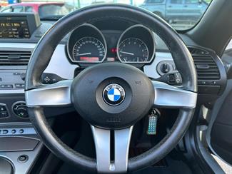 2004 BMW Z4 - Thumbnail