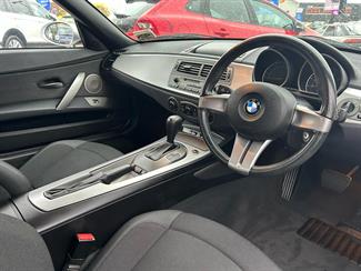2004 BMW Z4 - Thumbnail