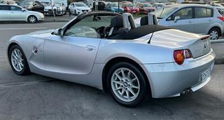 2004 BMW Z4 - Thumbnail