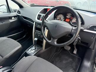 2012 Peugeot 207 - Thumbnail