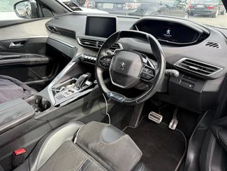 2018 Peugeot 5008 - Thumbnail
