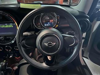 2014 Mini Cooper - Thumbnail