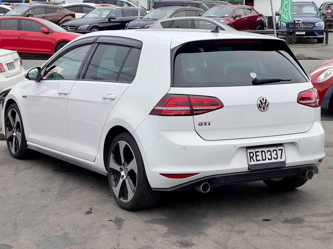 2016 Volkswagen Golf