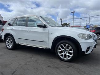 2011 BMW X5 - Thumbnail