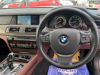 2011 BMW 750Li - Thumbnail