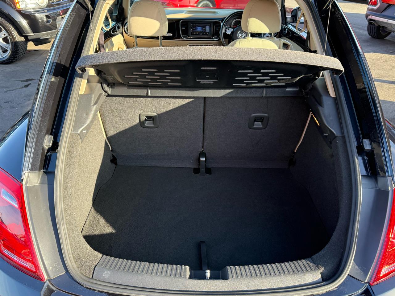 2013 Volkswagen Beetle