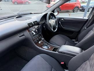 2004 Mercedes-Benz C 180 - Thumbnail