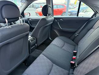 2004 Mercedes-Benz C 180 - Thumbnail