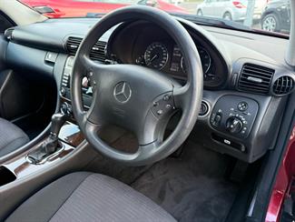 2004 Mercedes-Benz C 180 - Thumbnail