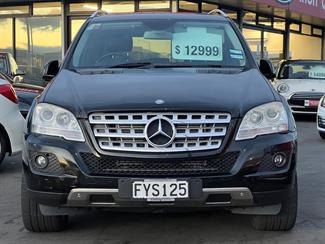 2011 Mercedes-Benz ML 350 - Thumbnail