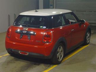 2016 Mini Cooper - Thumbnail