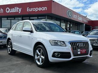 2010 Audi Q5 - Thumbnail