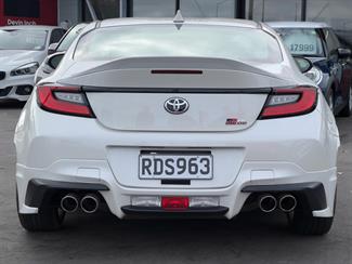 2023 Toyota Gr86 - Thumbnail