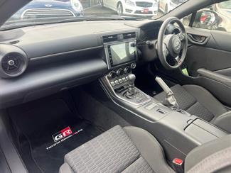 2023 Toyota Gr86 - Thumbnail