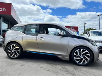 2014 BMW i3 - Thumbnail