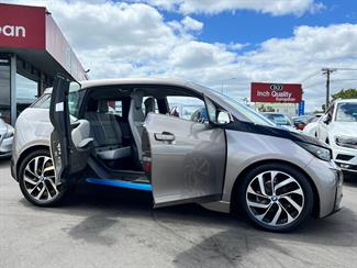 2014 BMW i3 - Thumbnail