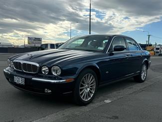 2006 Jaguar XJ8 - Thumbnail