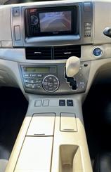 2012 Toyota Estima - Thumbnail