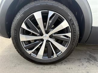 2019 Peugeot 5008 - Thumbnail