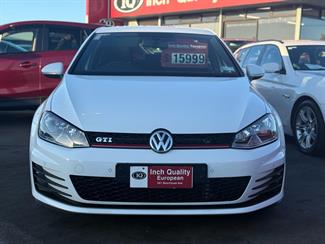 2014 Volkswagen Golf - Thumbnail
