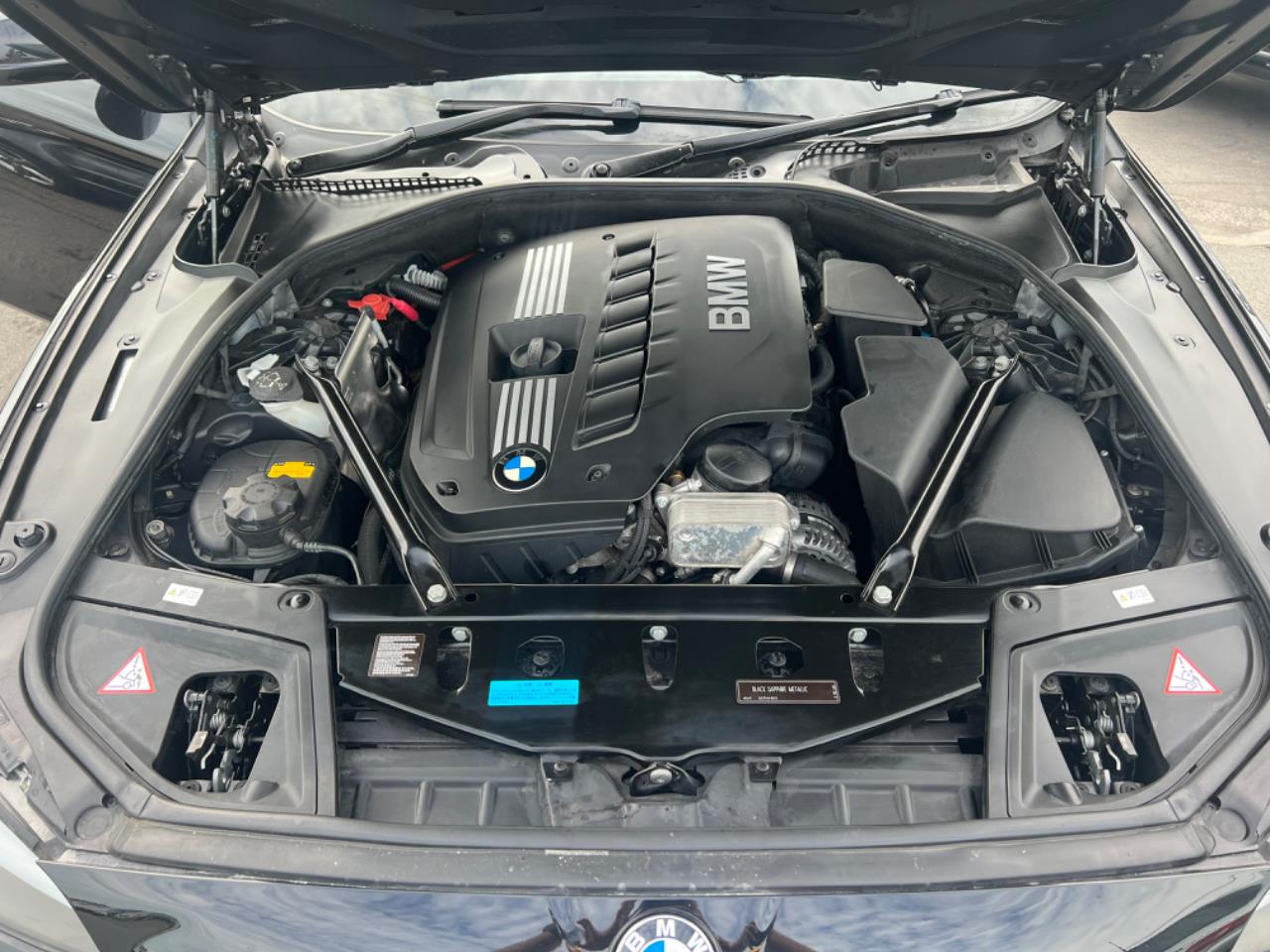 2010 BMW 523I