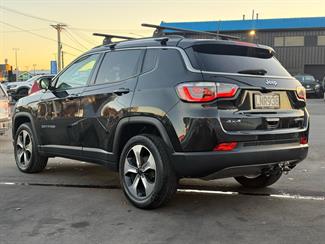 2018 Jeep Compass - Thumbnail