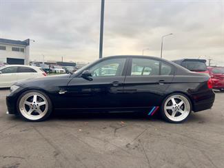 2008 BMW 320i - Thumbnail