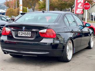 2008 BMW 320i - Thumbnail