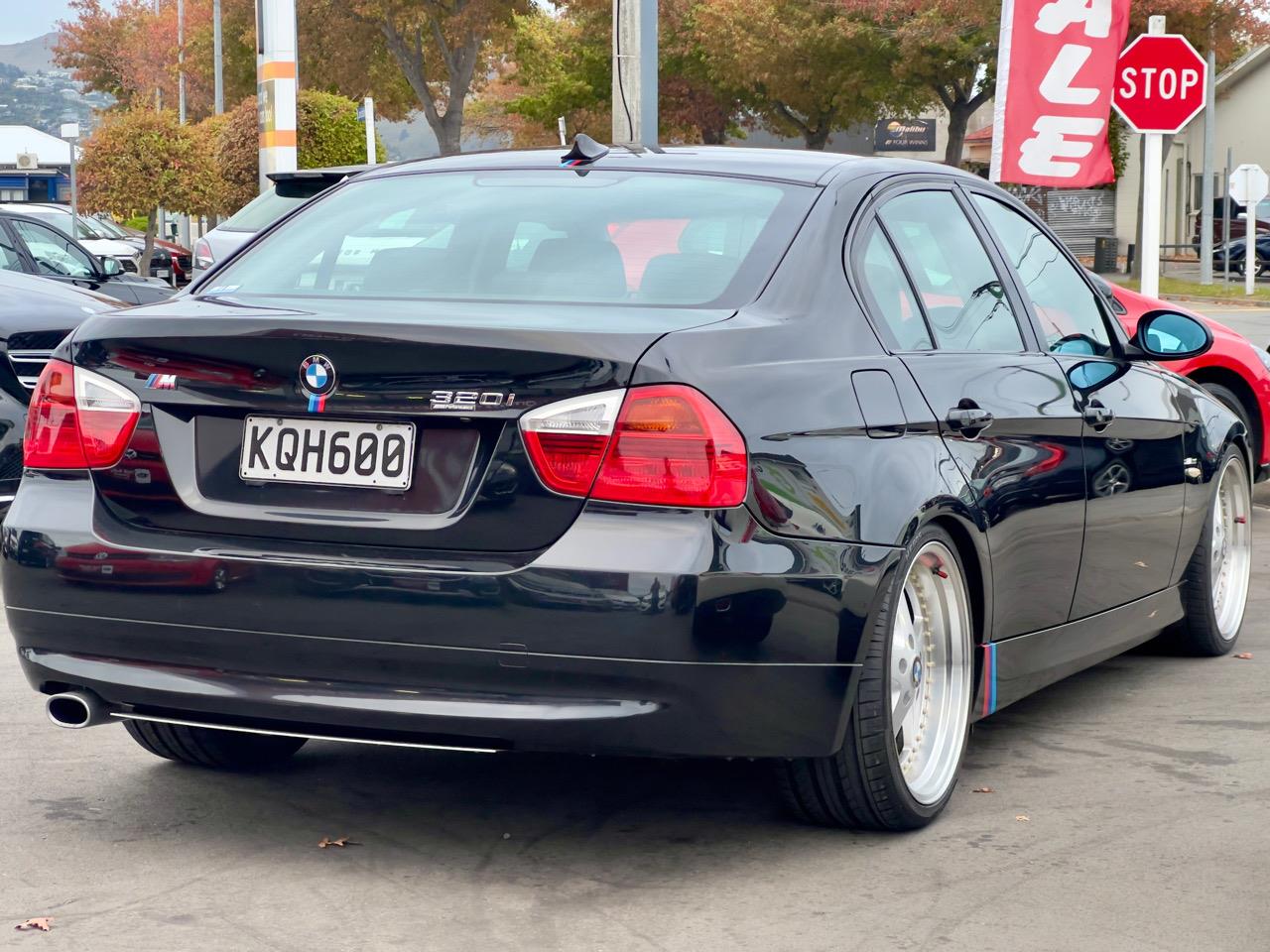 2008 BMW 320i