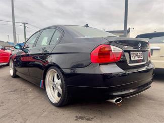 2008 BMW 320i - Thumbnail