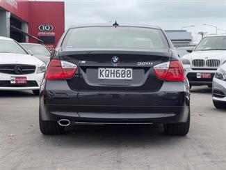 2008 BMW 320i - Thumbnail