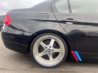 2008 BMW 320i - Thumbnail