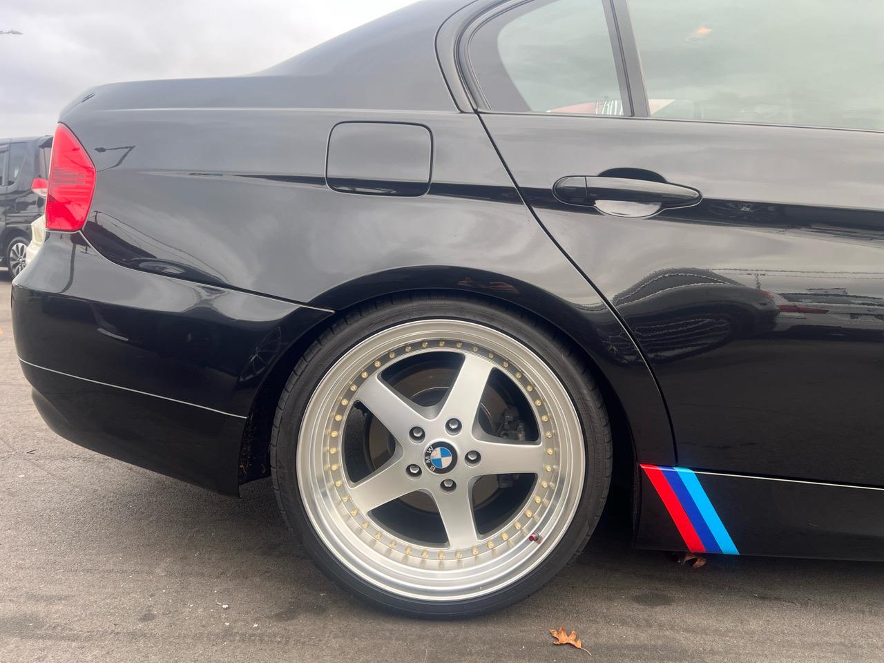 2008 BMW 320i