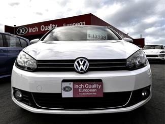 2010 Volkswagen Golf - Thumbnail