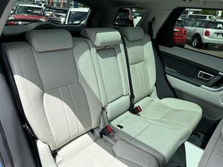 2016 Land Rover DISCOVERY SPORT - Thumbnail